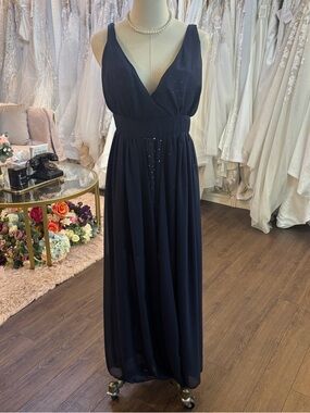 Elegant Navy V-Neck Evening Gown